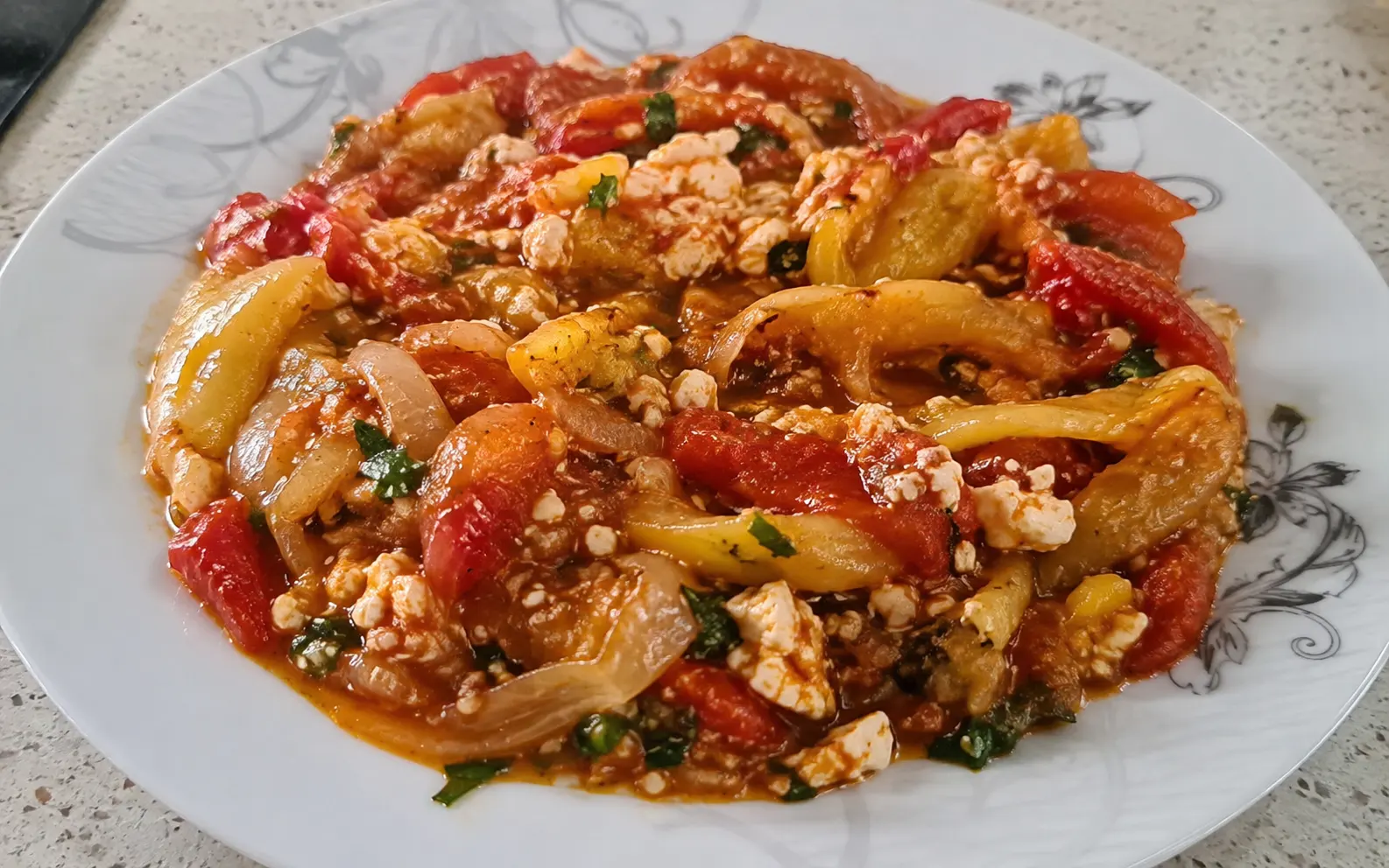 COUNTRY-STYLE ROASTED PEPPERS WITH TOMATOES AND FETA CHEESE - SUMMER TRADITION